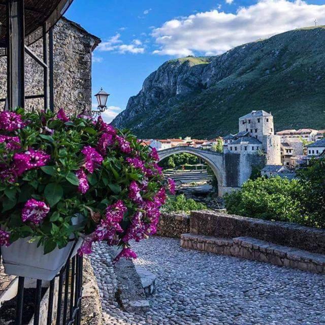 Family Apartment Near Old Town Mostar Exterior photo