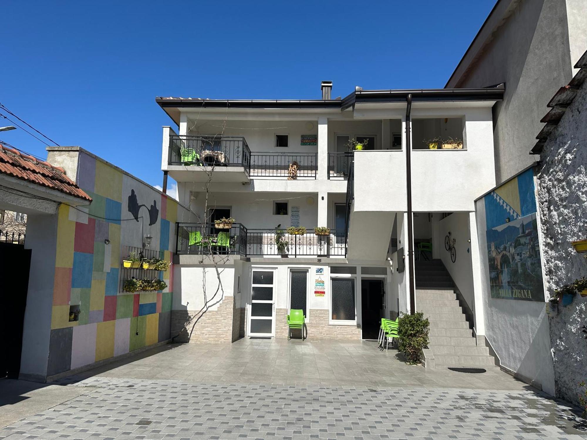 Family Apartment Near Old Town Mostar Exterior photo